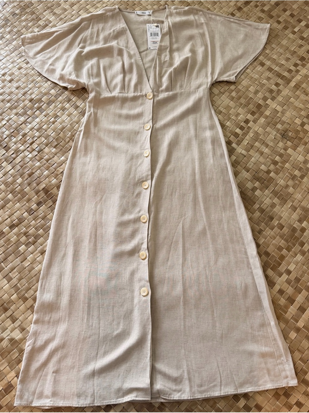NWT Beige Button-Front V-Neck Midi Dress by MNG by Mango Size Medium